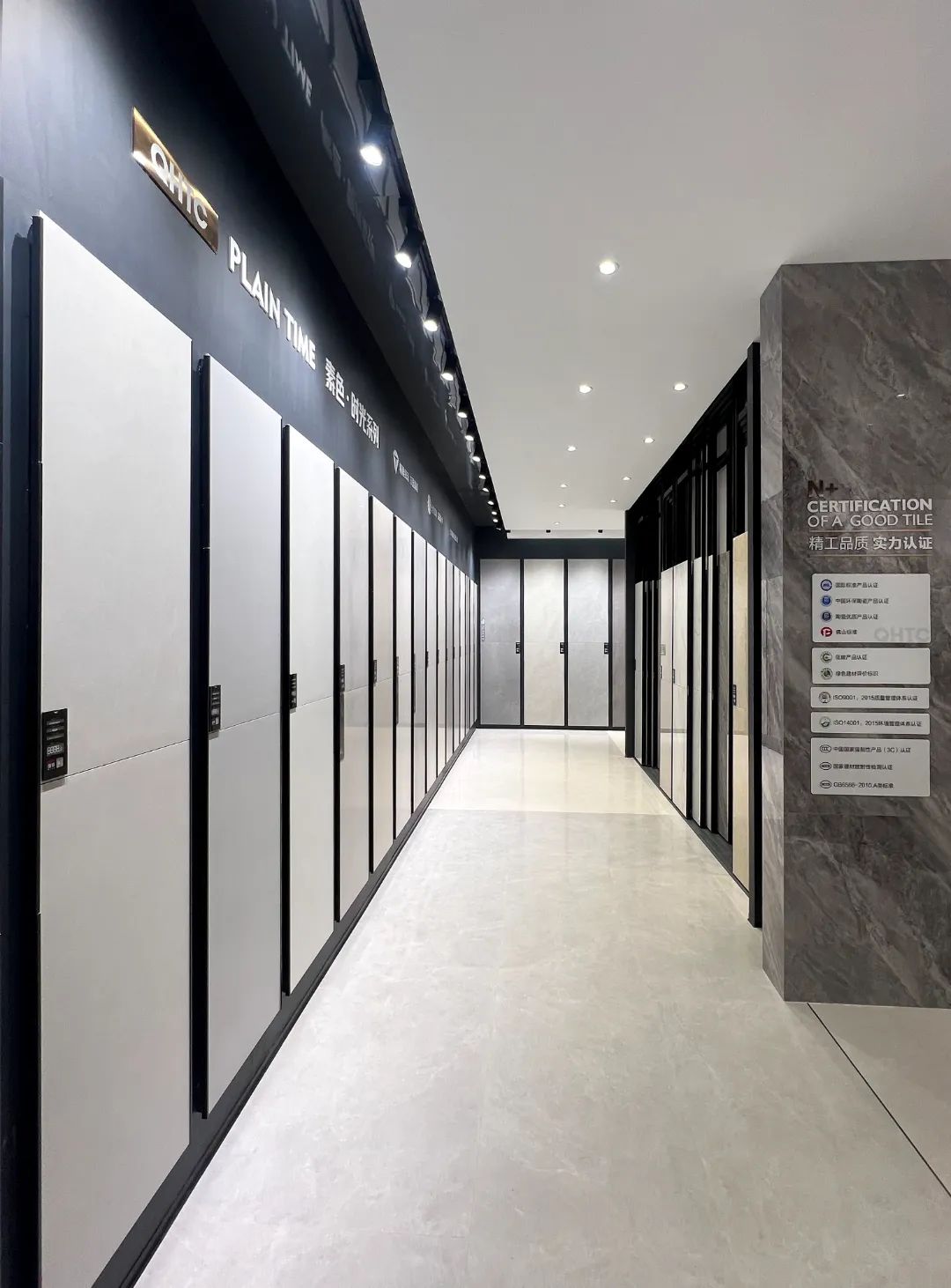 終端風采 | 強輝東陽旗艦店，現代時尚，以素色致敬生活(圖7)